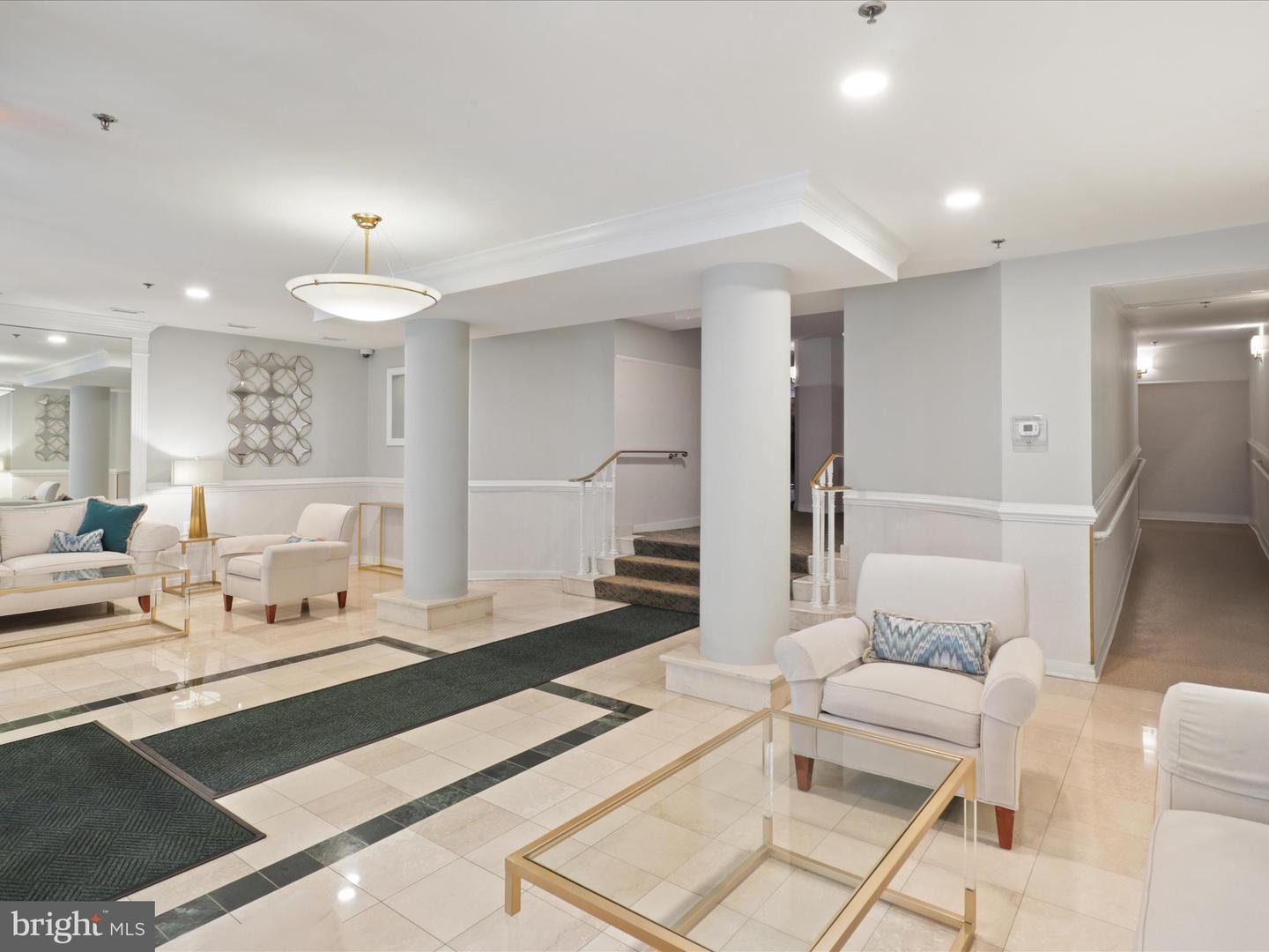 1045 N UTAH ST #2-404, ARLINGTON, Virginia 22201, 1 Bedroom Bedrooms, ,1 BathroomBathrooms,Residential,For sale,1045 N UTAH ST #2-404,VAAR2058280 MLS # VAAR2058280