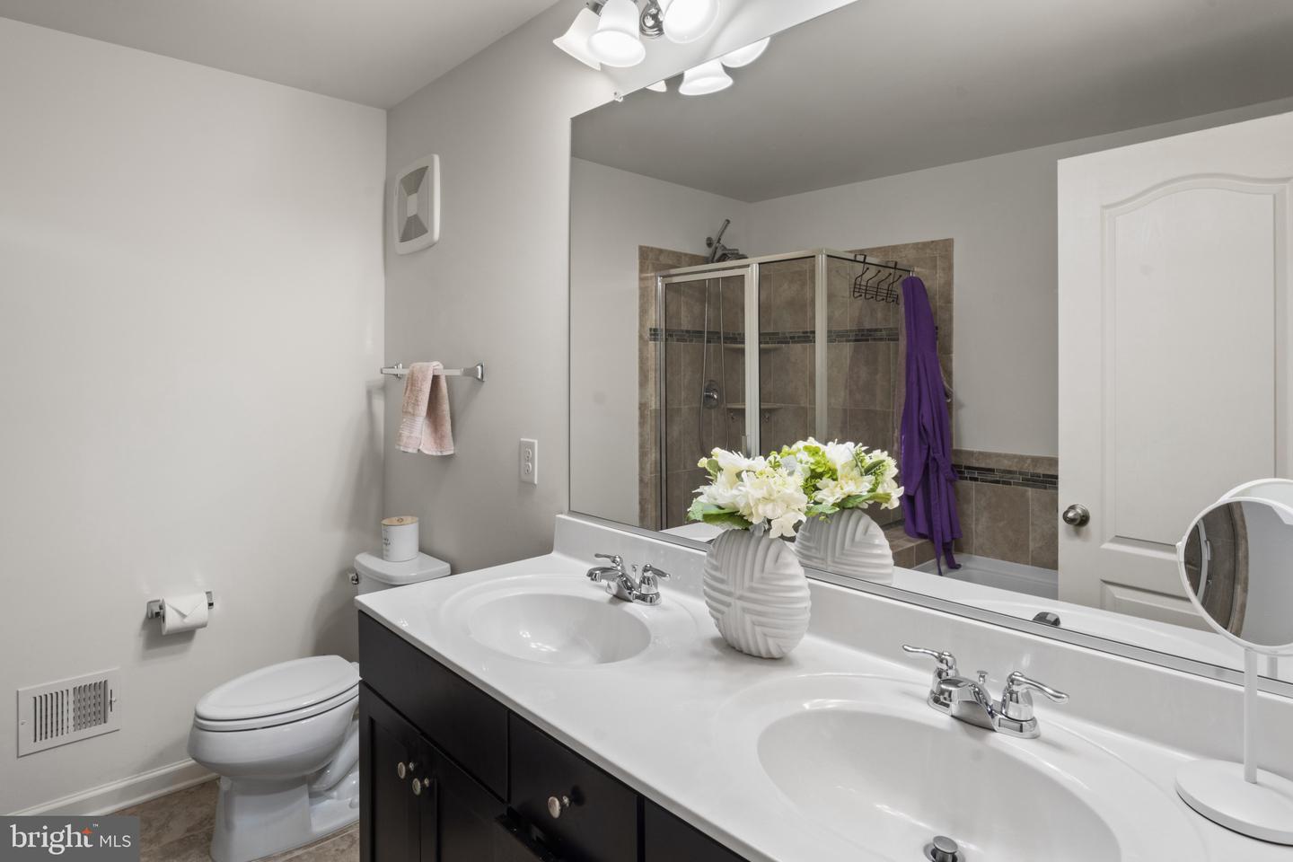 16894 PORTERS INN DR, DUMFRIES, Virginia 22026, 2 Bedrooms Bedrooms, ,2 BathroomsBathrooms,Residential,For sale,16894 PORTERS INN DR,VAPW2095662 MLS # VAPW2095662