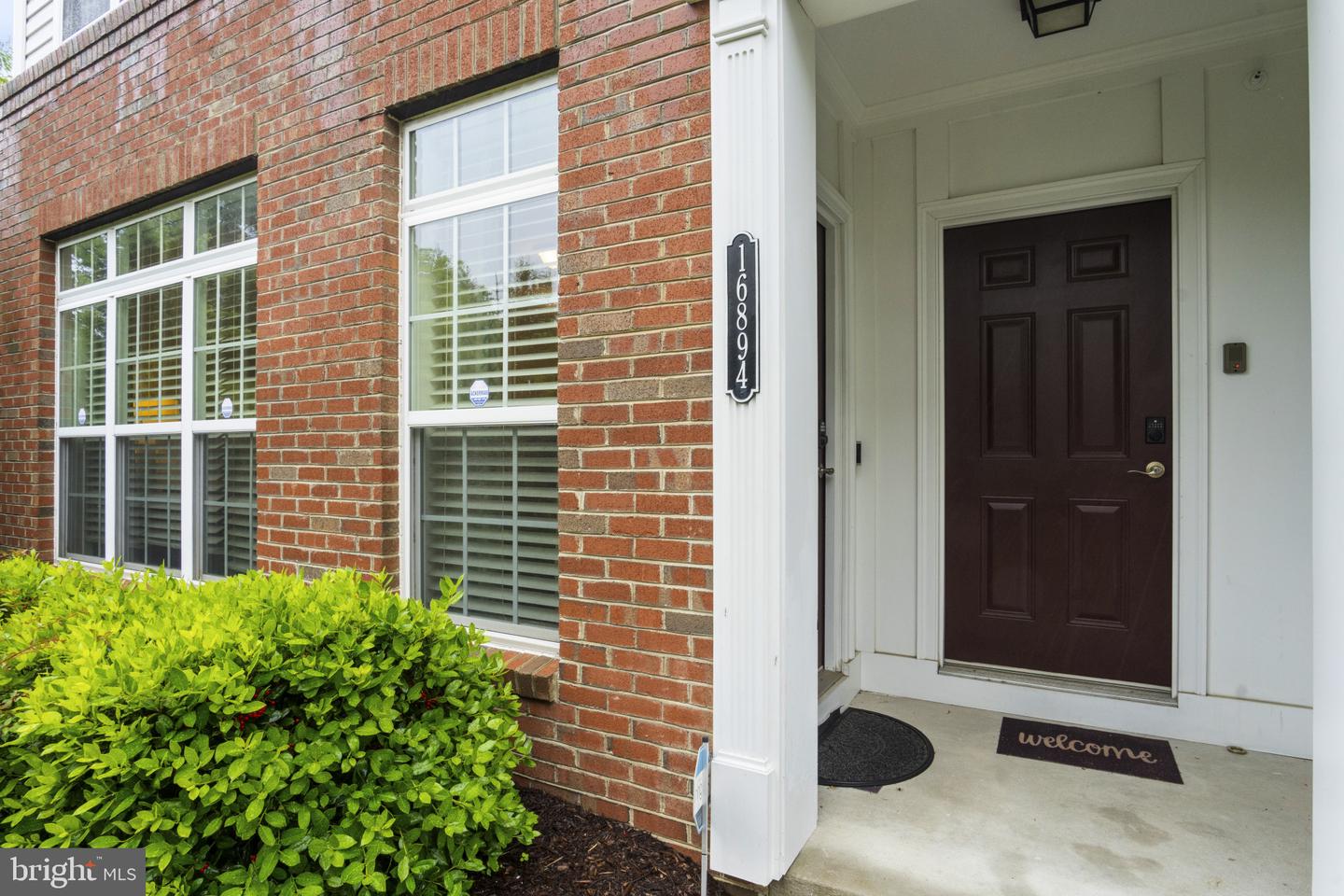 16894 PORTERS INN DR, DUMFRIES, Virginia 22026, 2 Bedrooms Bedrooms, ,2 BathroomsBathrooms,Residential,For sale,16894 PORTERS INN DR,VAPW2095662 MLS # VAPW2095662