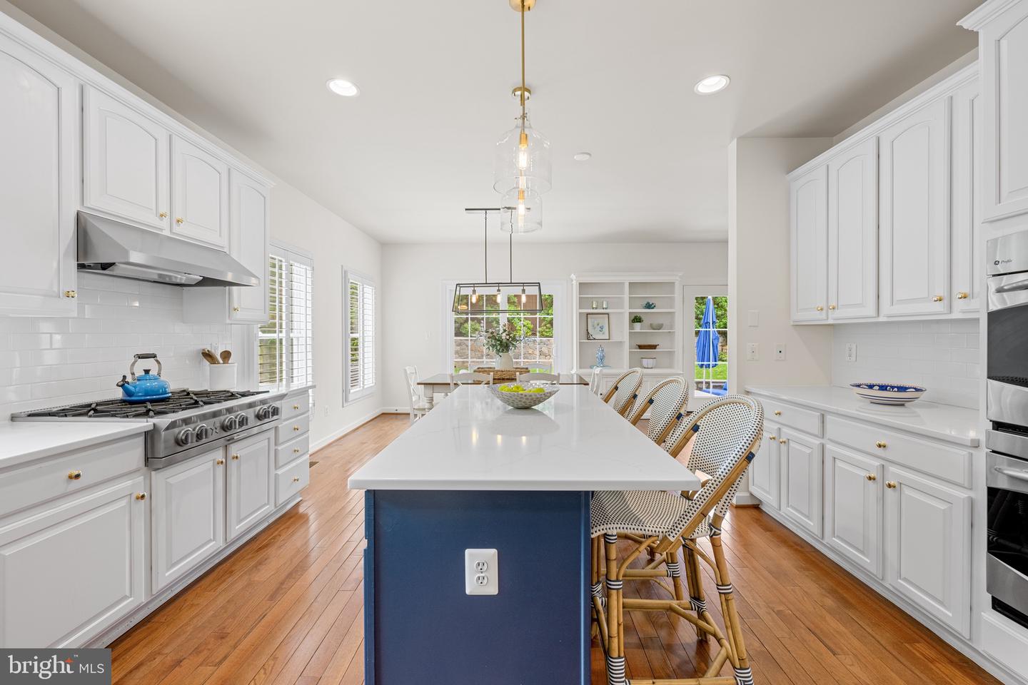 2425 N DICKERSON ST N, ARLINGTON, Virginia 22207, 4 Bedrooms Bedrooms, ,4 BathroomsBathrooms,Residential,For sale,2425 N DICKERSON ST N,VAAR2058284 MLS # VAAR2058284