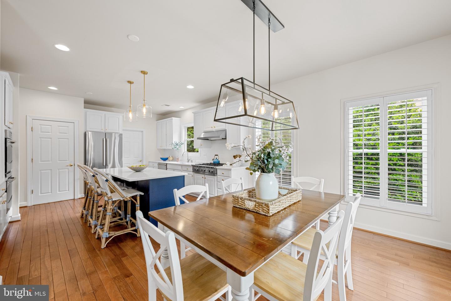 2425 N DICKERSON ST N, ARLINGTON, Virginia 22207, 4 Bedrooms Bedrooms, ,4 BathroomsBathrooms,Residential,For sale,2425 N DICKERSON ST N,VAAR2058284 MLS # VAAR2058284