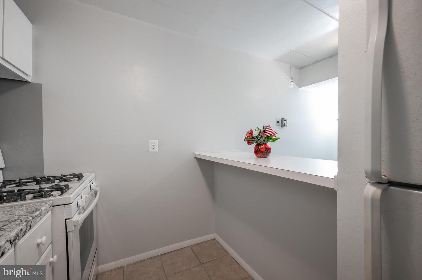 2525 HUNTINGTON AVE #18, ALEXANDRIA, Virginia 22303, 1 Bedroom Bedrooms, ,1 BathroomBathrooms,Residential,For sale,2525 HUNTINGTON AVE #18,VAFX2243566 MLS # VAFX2243566