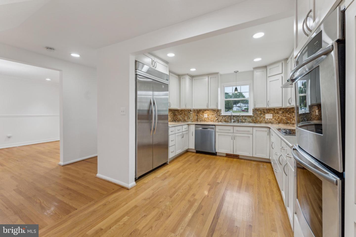 13320 SCIBILIA CT, FAIRFAX, Virginia 22033, 6 Bedrooms Bedrooms, ,3 BathroomsBathrooms,Residential,For sale,13320 SCIBILIA CT,VAFX2243580 MLS # VAFX2243580