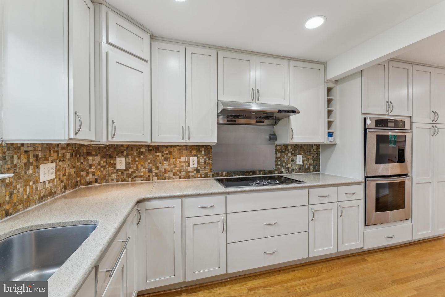 13320 SCIBILIA CT, FAIRFAX, Virginia 22033, 6 Bedrooms Bedrooms, ,3 BathroomsBathrooms,Residential,For sale,13320 SCIBILIA CT,VAFX2243580 MLS # VAFX2243580
