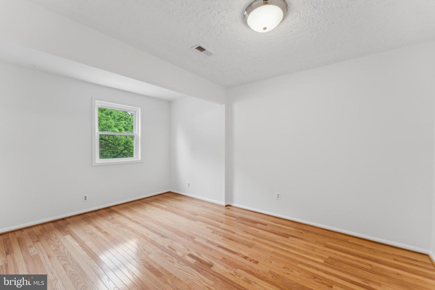13320 SCIBILIA CT, FAIRFAX, Virginia 22033, 6 Bedrooms Bedrooms, ,3 BathroomsBathrooms,Residential,For sale,13320 SCIBILIA CT,VAFX2243580 MLS # VAFX2243580