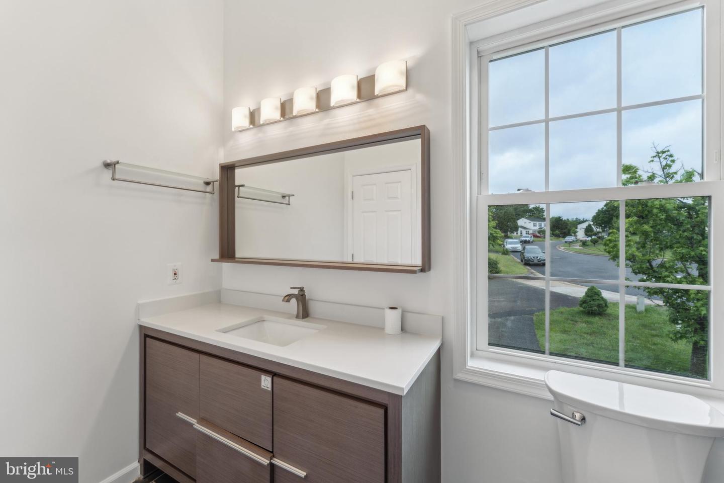 13320 SCIBILIA CT, FAIRFAX, Virginia 22033, 6 Bedrooms Bedrooms, ,3 BathroomsBathrooms,Residential,For sale,13320 SCIBILIA CT,VAFX2243580 MLS # VAFX2243580