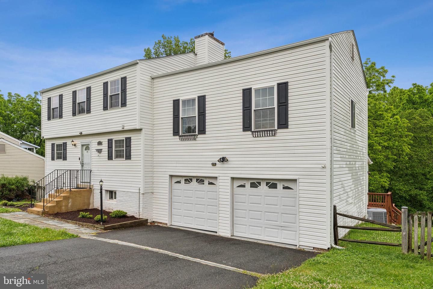 13320 SCIBILIA CT, FAIRFAX, Virginia 22033, 6 Bedrooms Bedrooms, ,3 BathroomsBathrooms,Residential,For sale,13320 SCIBILIA CT,VAFX2243580 MLS # VAFX2243580