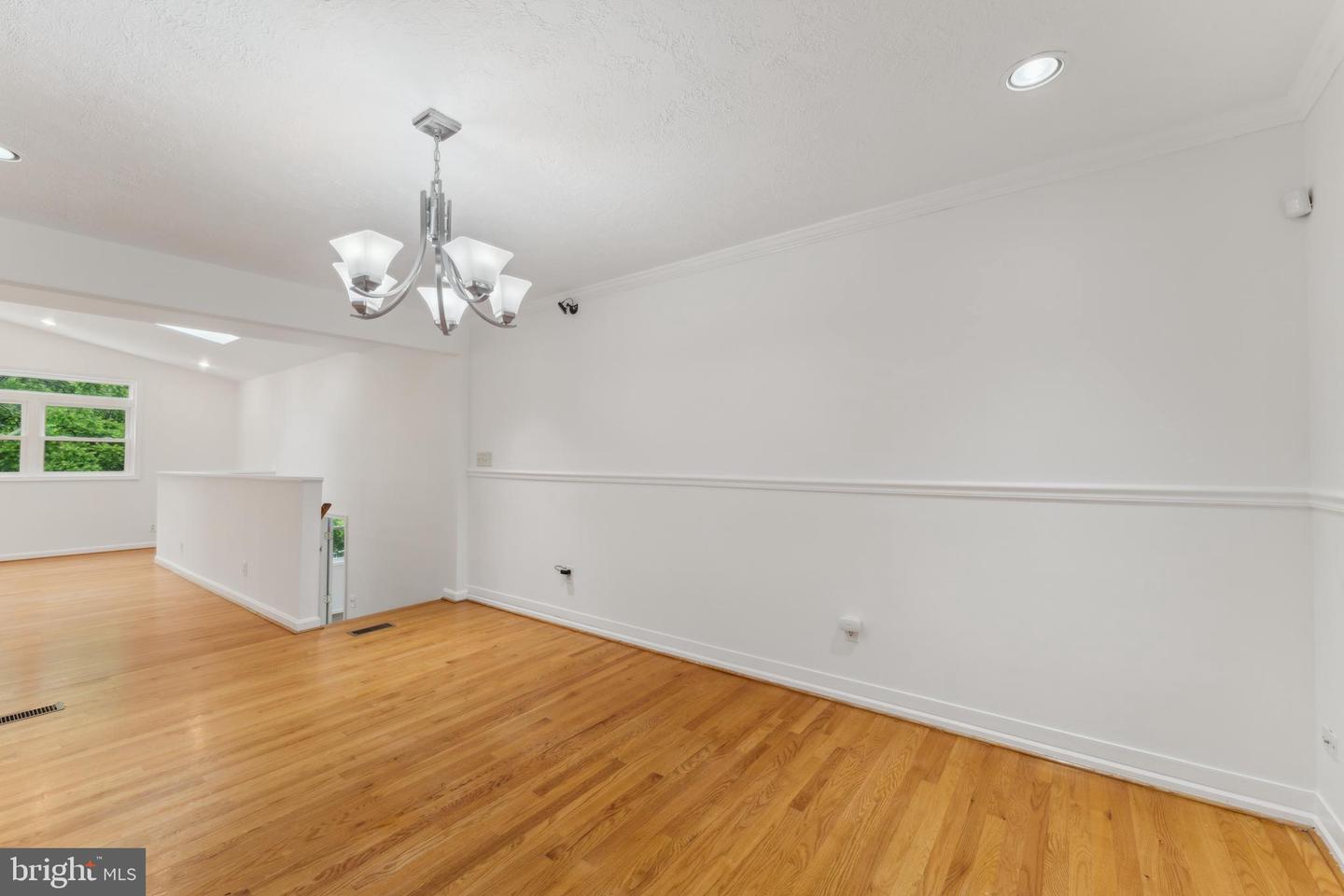 13320 SCIBILIA CT, FAIRFAX, Virginia 22033, 6 Bedrooms Bedrooms, ,3 BathroomsBathrooms,Residential,For sale,13320 SCIBILIA CT,VAFX2243580 MLS # VAFX2243580