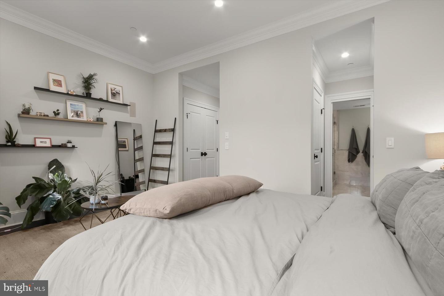 1775 CHURCH ST NW #8, WASHINGTON, District Of Columbia 20036, 2 Bedrooms Bedrooms, ,2 BathroomsBathrooms,Residential,For sale,1775 CHURCH ST NW #8,DCDC2202736 MLS # DCDC2202736