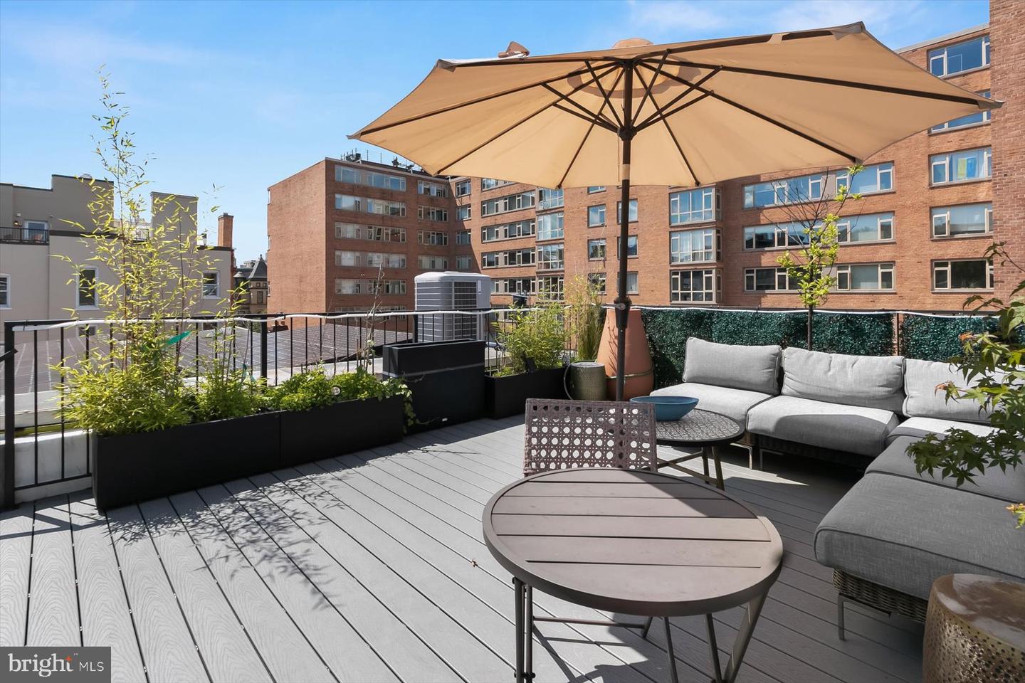 1775 CHURCH ST NW #8, WASHINGTON, District Of Columbia 20036, 2 Bedrooms Bedrooms, ,2 BathroomsBathrooms,Residential,For sale,1775 CHURCH ST NW #8,DCDC2202736 MLS # DCDC2202736