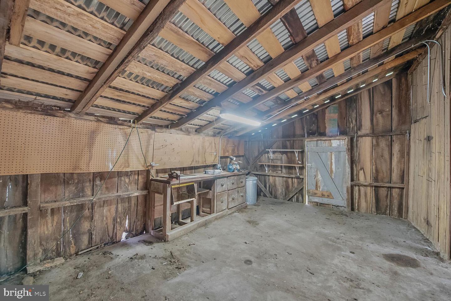 431 S KING ST, LEESBURG, Virginia 20175, 4 Bedrooms Bedrooms, ,2 BathroomsBathrooms,Residential,For sale,431 S KING ST,VALO2098012 MLS # VALO2098012