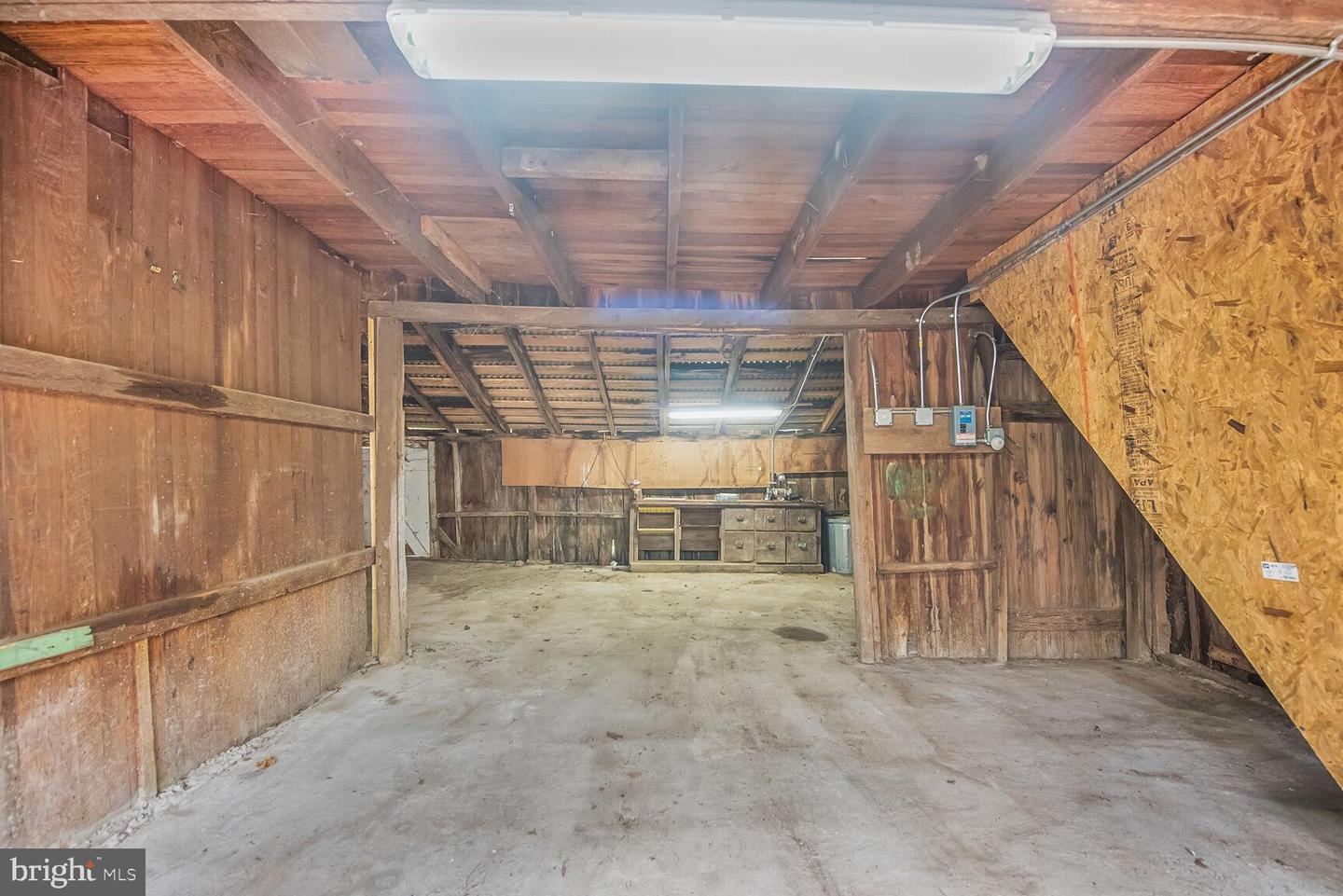 431 S KING ST, LEESBURG, Virginia 20175, 4 Bedrooms Bedrooms, ,2 BathroomsBathrooms,Residential,For sale,431 S KING ST,VALO2098012 MLS # VALO2098012