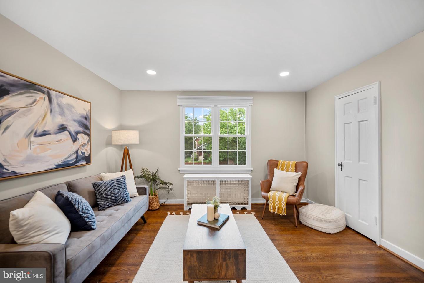 117 E GLEBE RD #C, ALEXANDRIA, Virginia 22305, 1 Bedroom Bedrooms, ,1 BathroomBathrooms,Residential,For sale,117 E GLEBE RD #C,VAAX2045768 MLS # VAAX2045768