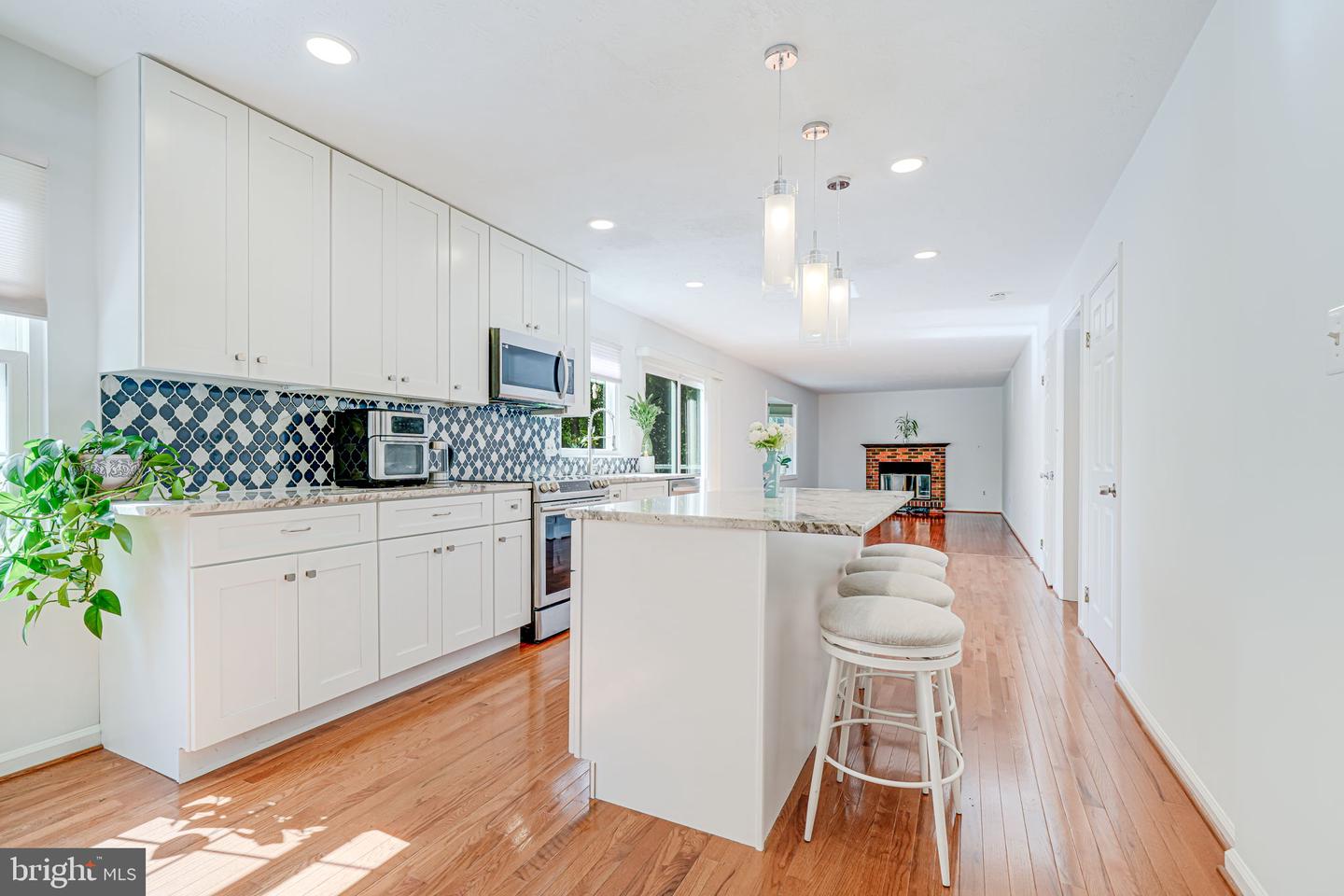 1434 CELLAR CREEK WAY, HERNDON, Virginia 20170, 4 Bedrooms Bedrooms, ,3 BathroomsBathrooms,Residential,For sale,1434 CELLAR CREEK WAY,VAFX2243560 MLS # VAFX2243560