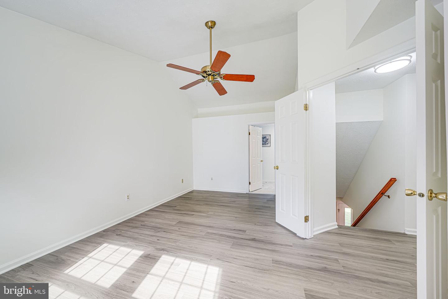 1434 CELLAR CREEK WAY, HERNDON, Virginia 20170, 4 Bedrooms Bedrooms, ,3 BathroomsBathrooms,Residential,For sale,1434 CELLAR CREEK WAY,VAFX2243560 MLS # VAFX2243560