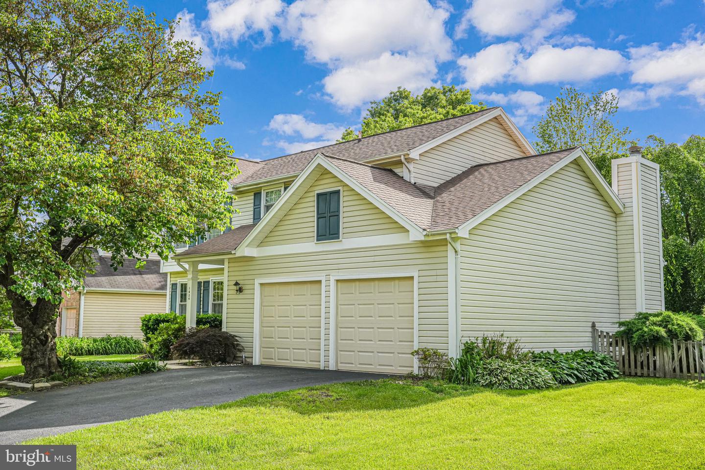 1434 CELLAR CREEK WAY, HERNDON, Virginia 20170, 4 Bedrooms Bedrooms, ,3 BathroomsBathrooms,Residential,For sale,1434 CELLAR CREEK WAY,VAFX2243560 MLS # VAFX2243560