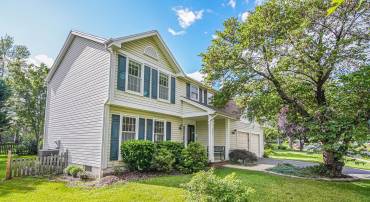 1434 CELLAR CREEK WAY, HERNDON, Virginia 20170, 4 Bedrooms Bedrooms, ,3 BathroomsBathrooms,Residential,For sale,1434 CELLAR CREEK WAY,VAFX2243560 MLS # VAFX2243560