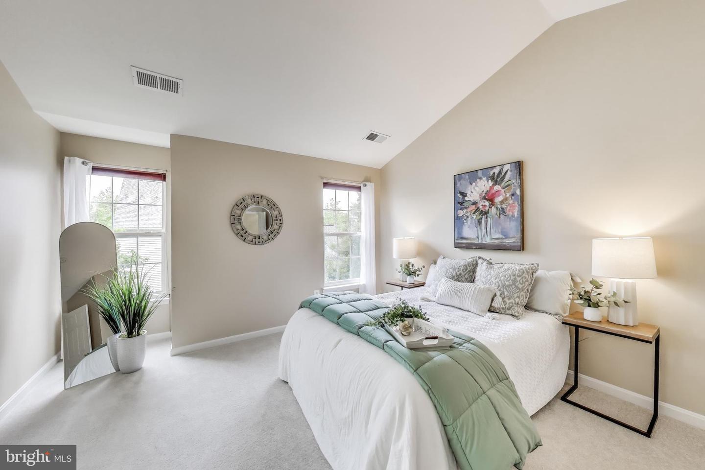 35551 SARASOTA ST, ROUND HILL, Virginia 20141, 4 Bedrooms Bedrooms, ,2 BathroomsBathrooms,Residential,For sale,35551 SARASOTA ST,VALO2098030 MLS # VALO2098030
