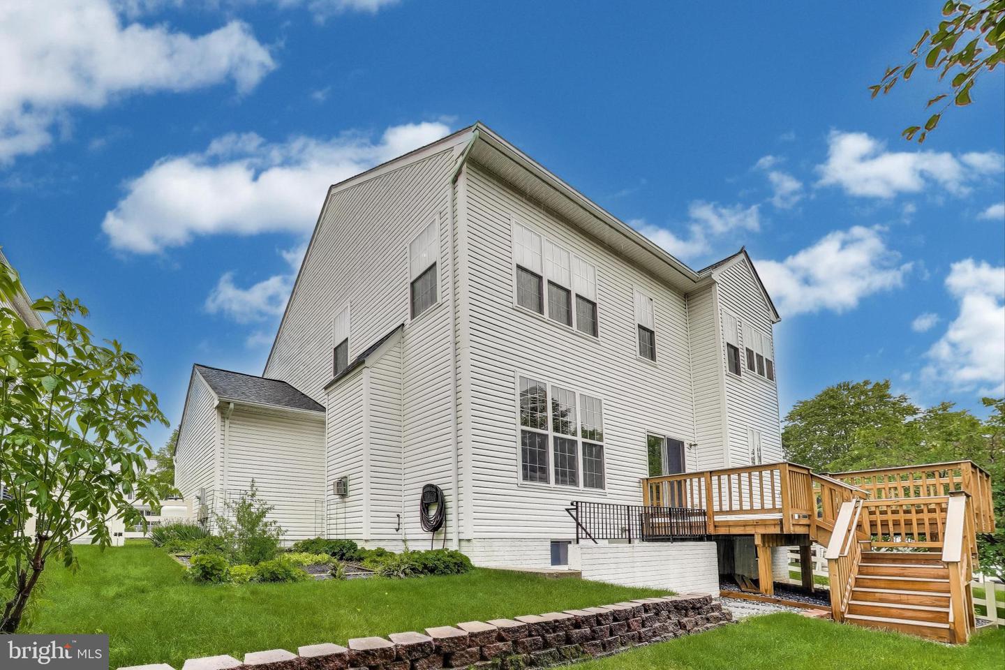 35551 SARASOTA ST, ROUND HILL, Virginia 20141, 4 Bedrooms Bedrooms, ,2 BathroomsBathrooms,Residential,For sale,35551 SARASOTA ST,VALO2098030 MLS # VALO2098030