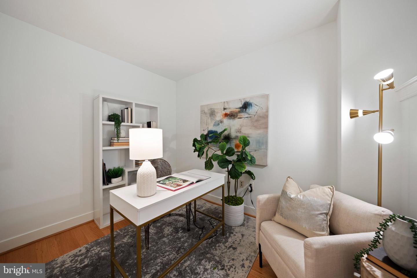 2425 L ST NW #328, WASHINGTON, District Of Columbia 20037, 1 Bedroom Bedrooms, ,1 BathroomBathrooms,Residential,For sale,2425 L ST NW #328,DCDC2202772 MLS # DCDC2202772