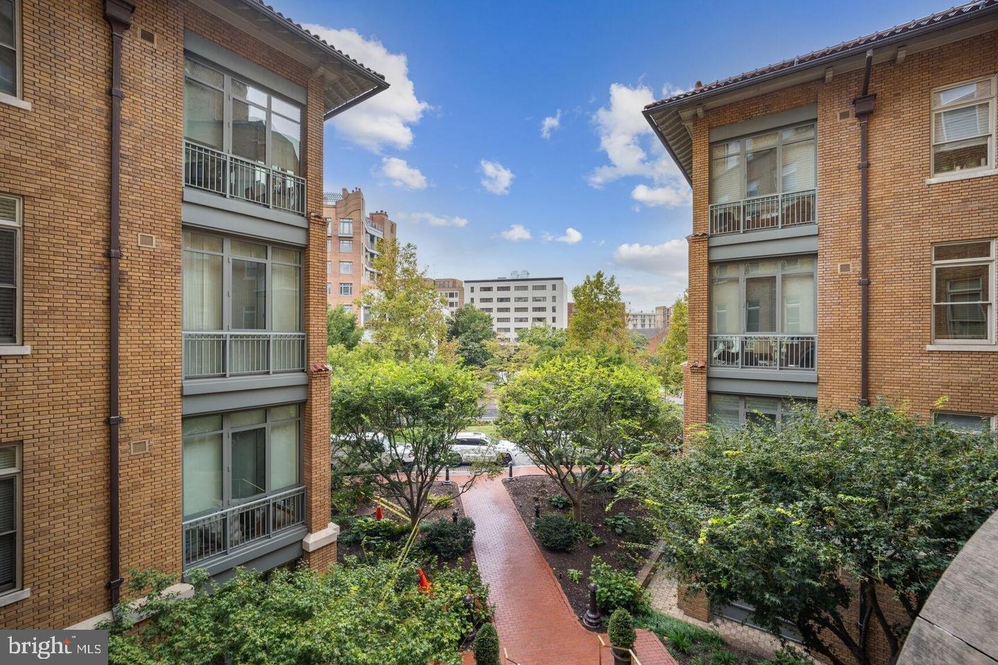 2425 L ST NW #328, WASHINGTON, District Of Columbia 20037, 1 Bedroom Bedrooms, ,1 BathroomBathrooms,Residential,For sale,2425 L ST NW #328,DCDC2202772 MLS # DCDC2202772
