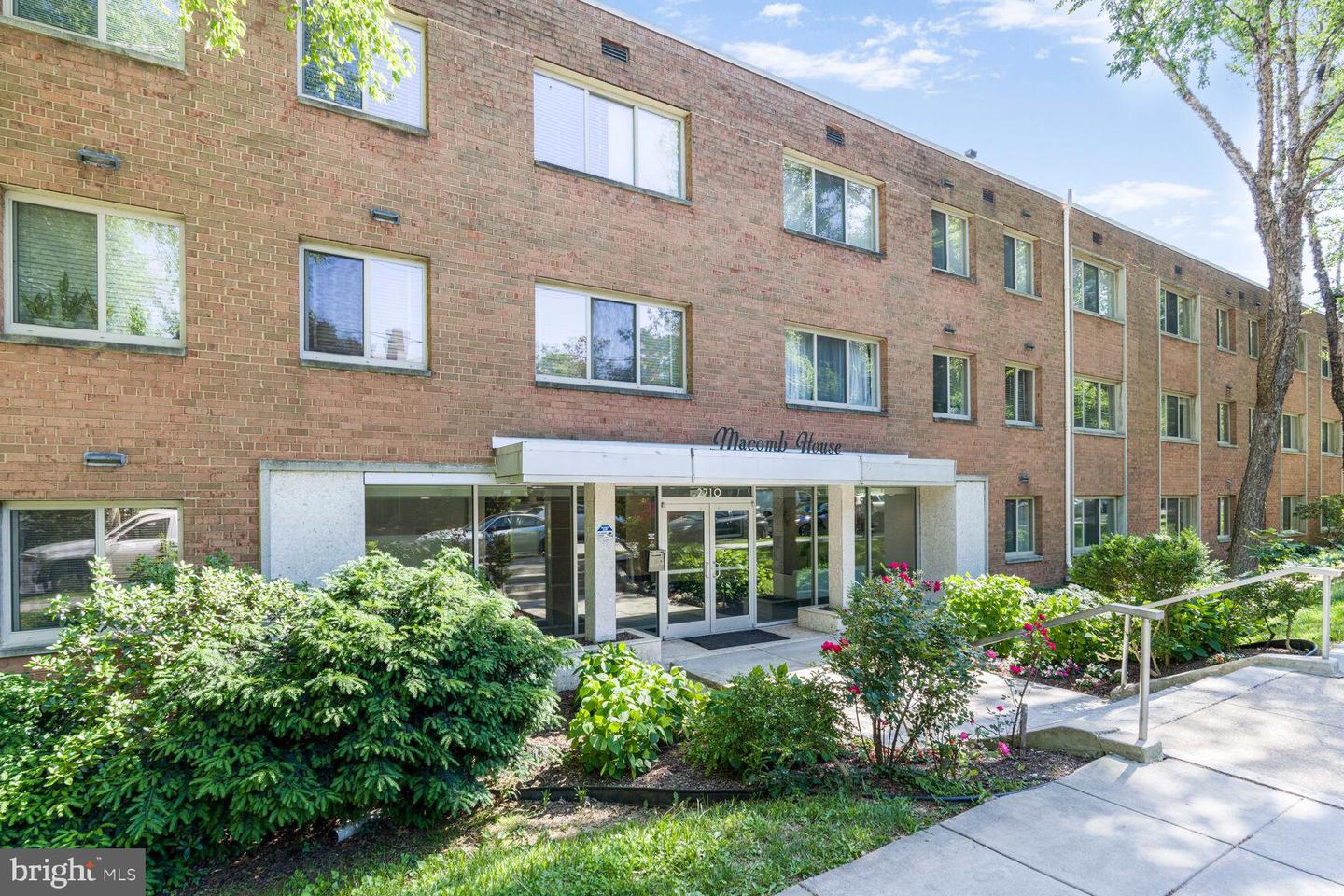 2710 MACOMB ST NW #202, WASHINGTON, District Of Columbia 20008, ,1 BathroomBathrooms,Residential,For sale,2710 MACOMB ST NW #202,DCDC2202832 MLS # DCDC2202832