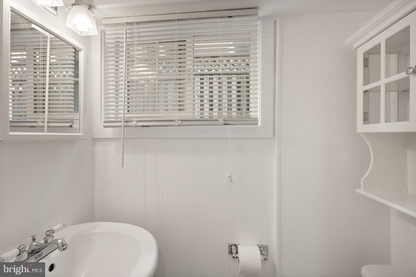 4339 BRANDYWINE ST NW, WASHINGTON, District Of Columbia 20016, 4 Bedrooms Bedrooms, ,3 BathroomsBathrooms,Residential,For sale,4339 BRANDYWINE ST NW,DCDC2202892 MLS # DCDC2202892