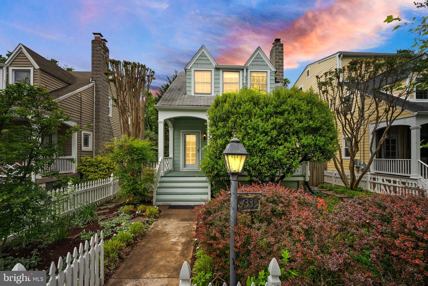 4339 BRANDYWINE ST NW, WASHINGTON, District Of Columbia 20016, 4 Bedrooms Bedrooms, ,3 BathroomsBathrooms,Residential,For sale,4339 BRANDYWINE ST NW,DCDC2202892 MLS # DCDC2202892