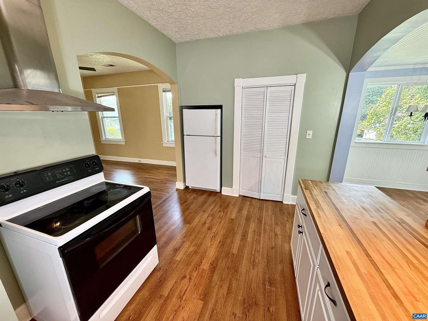 1421 EARLY ST, CHARLOTTESVILLE, Virginia 22902, 3 Bedrooms Bedrooms, ,1 BathroomBathrooms,Residential,For sale,1421 EARLY ST,665050 MLS # 665050