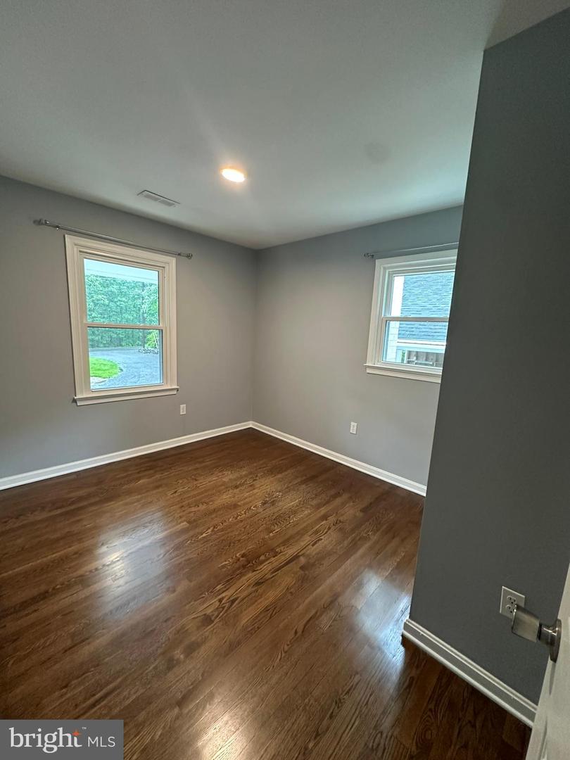 9512 SILAS DR, NOKESVILLE, Virginia 20181, 4 Bedrooms Bedrooms, ,3 BathroomsBathrooms,Residential,For sale,9512 SILAS DR,VAPW2095750 MLS # VAPW2095750