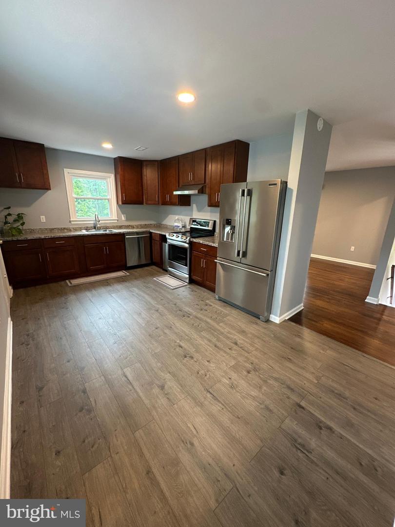 9512 SILAS DR, NOKESVILLE, Virginia 20181, 4 Bedrooms Bedrooms, ,3 BathroomsBathrooms,Residential,For sale,9512 SILAS DR,VAPW2095750 MLS # VAPW2095750