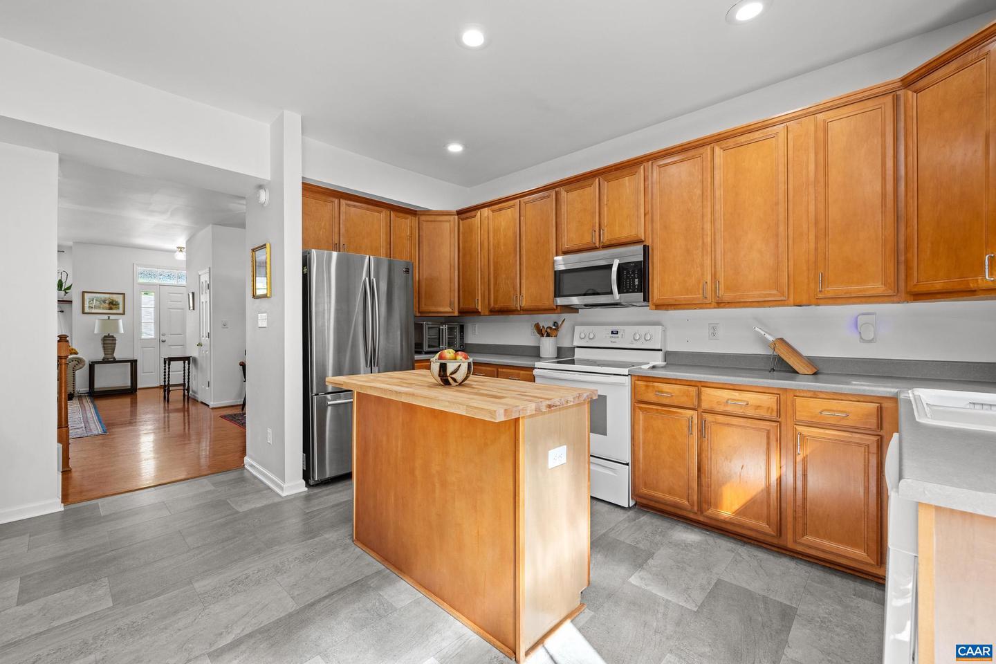 4760 BLUEJAY WAY, CHARLOTTESVILLE, Virginia 22911, 3 Bedrooms Bedrooms, ,3 BathroomsBathrooms,Residential,For sale,4760 BLUEJAY WAY,665043 MLS # 665043