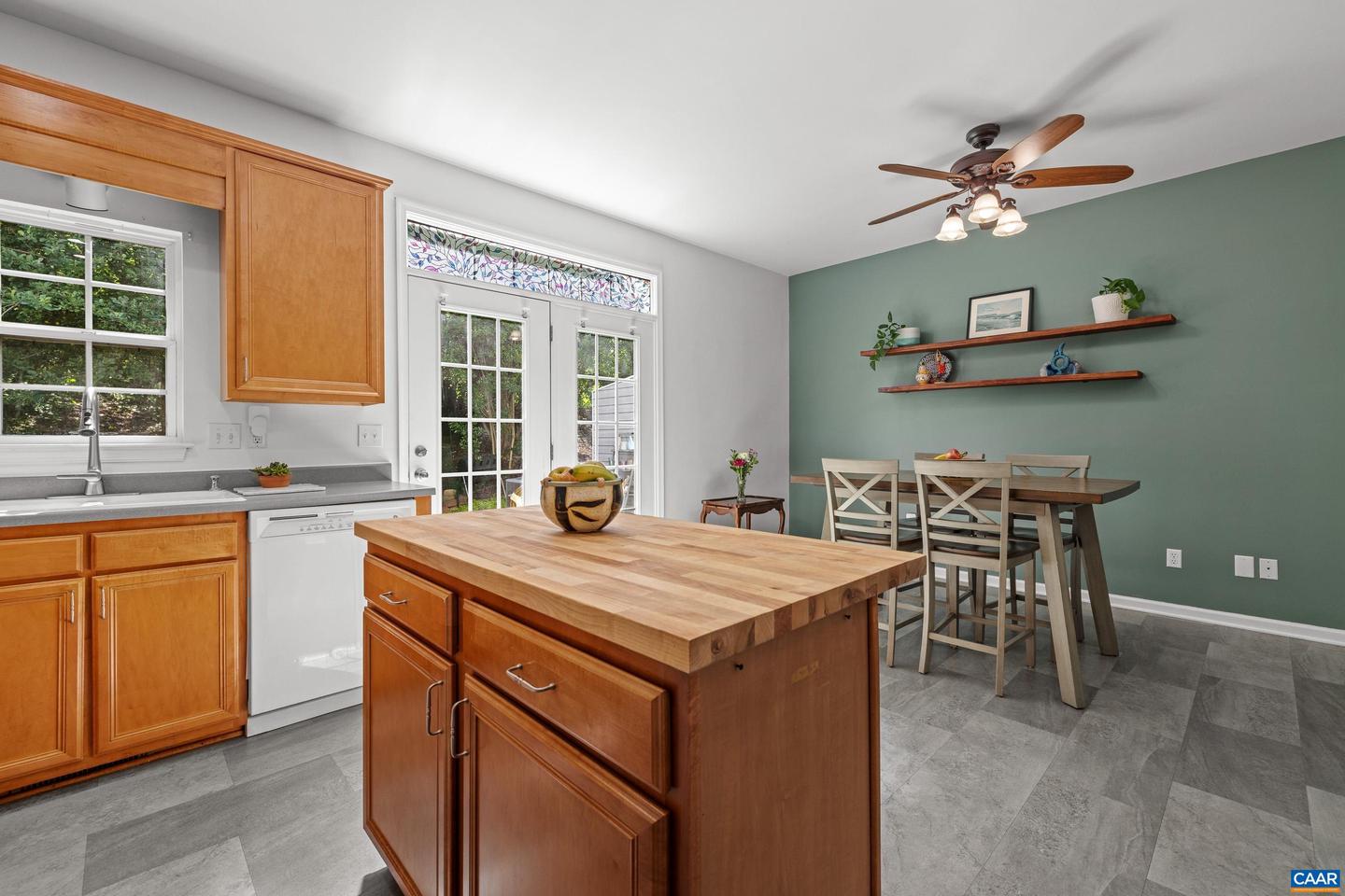 4760 BLUEJAY WAY, CHARLOTTESVILLE, Virginia 22911, 3 Bedrooms Bedrooms, ,3 BathroomsBathrooms,Residential,For sale,4760 BLUEJAY WAY,665043 MLS # 665043