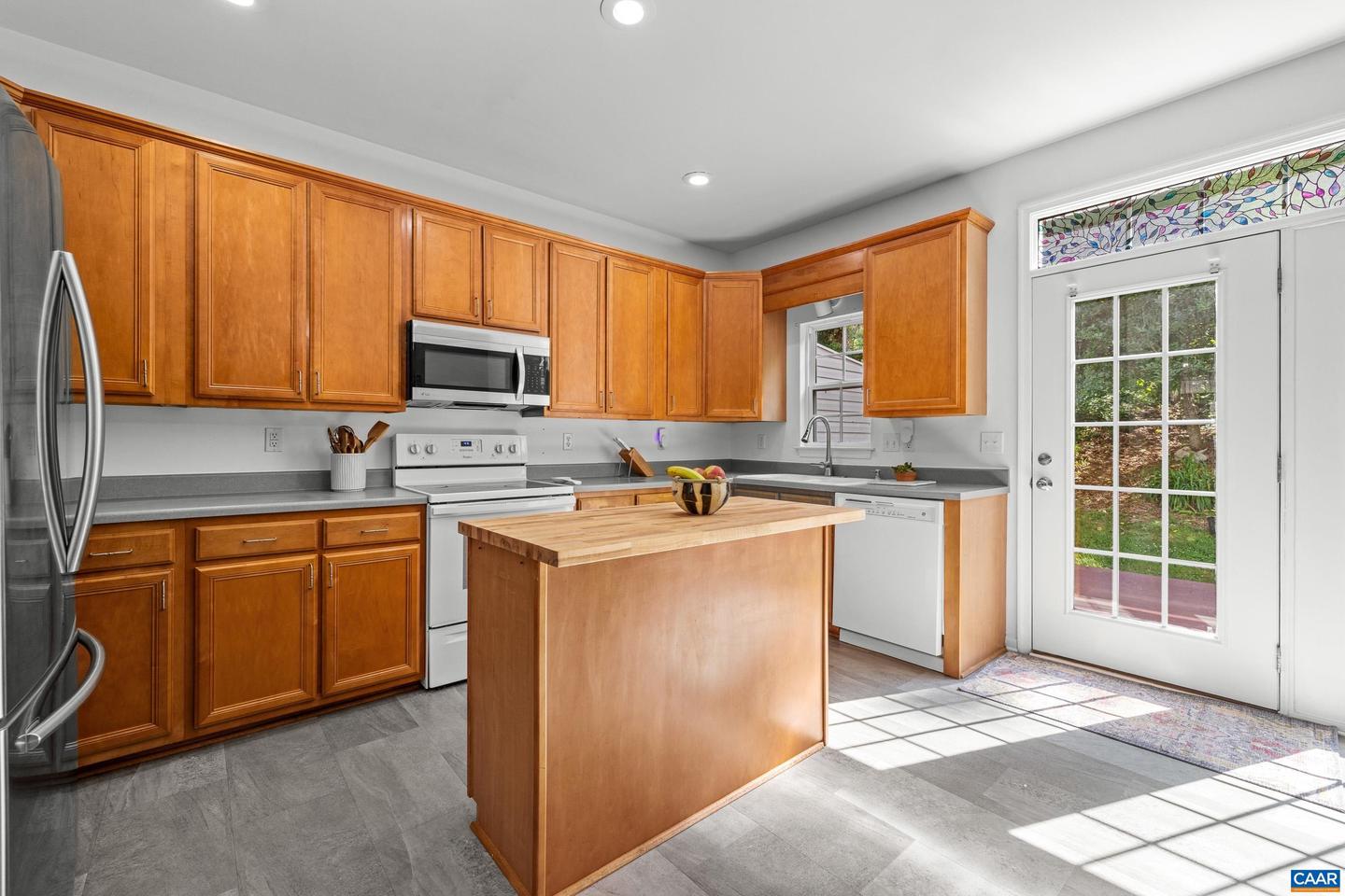 4760 BLUEJAY WAY, CHARLOTTESVILLE, Virginia 22911, 3 Bedrooms Bedrooms, ,3 BathroomsBathrooms,Residential,For sale,4760 BLUEJAY WAY,665043 MLS # 665043