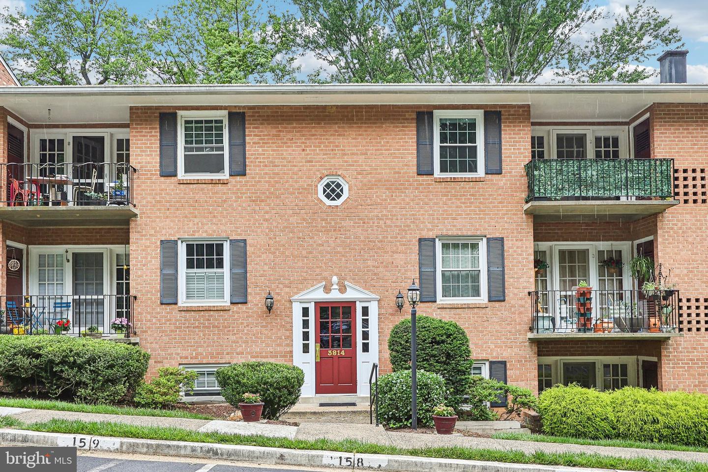 3814 LYNDHURST DR #203, FAIRFAX, Virginia 22031, 2 Bedrooms Bedrooms, ,1 BathroomBathrooms,Residential,For sale,3814 LYNDHURST DR #203,VAFC2006398 MLS # VAFC2006398