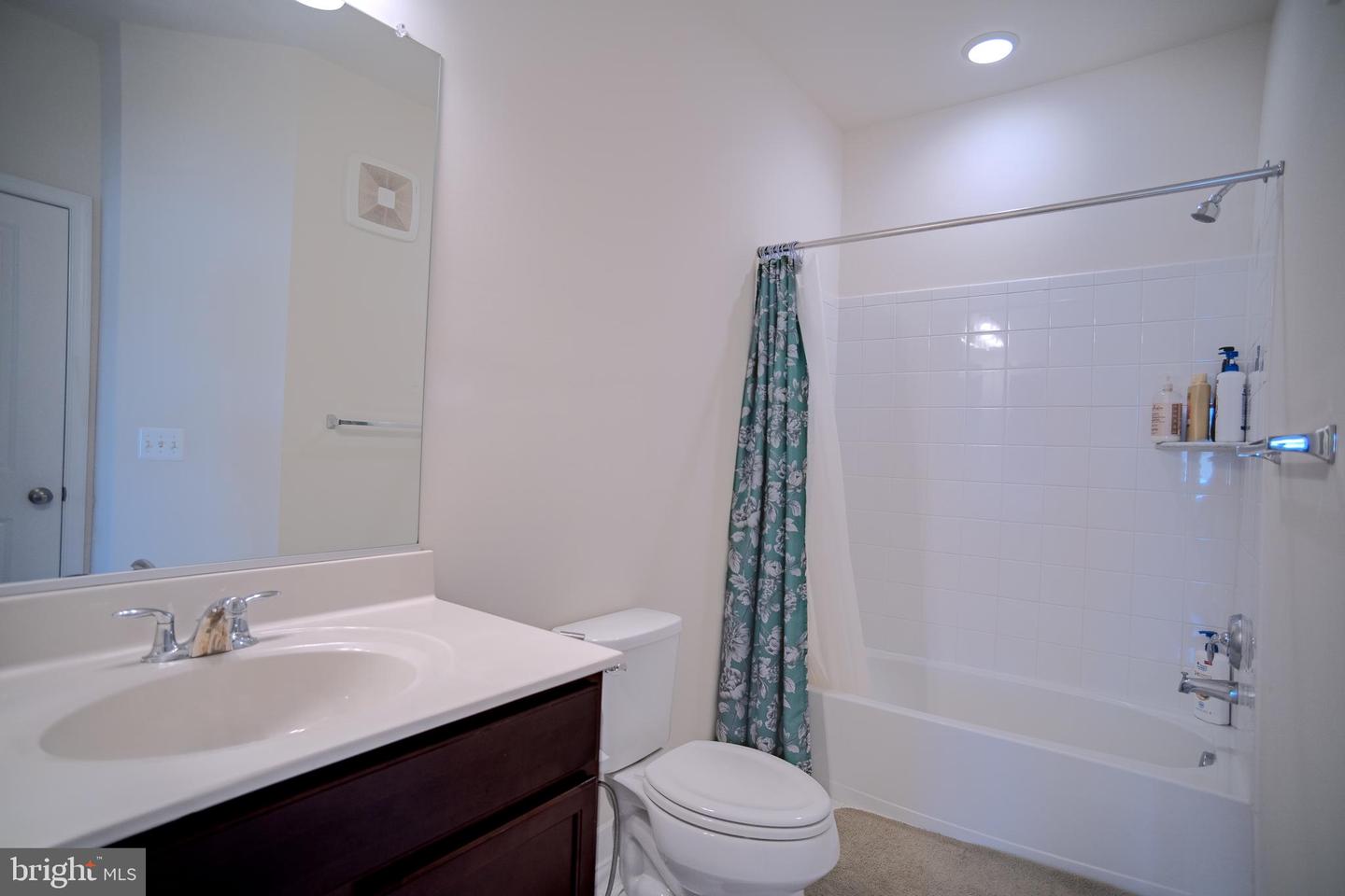 24480 AMHERST FOREST TER, ALDIE, Virginia 20105, 3 Bedrooms Bedrooms, ,2 BathroomsBathrooms,Residential,For sale,24480 AMHERST FOREST TER,VALO2098148 MLS # VALO2098148