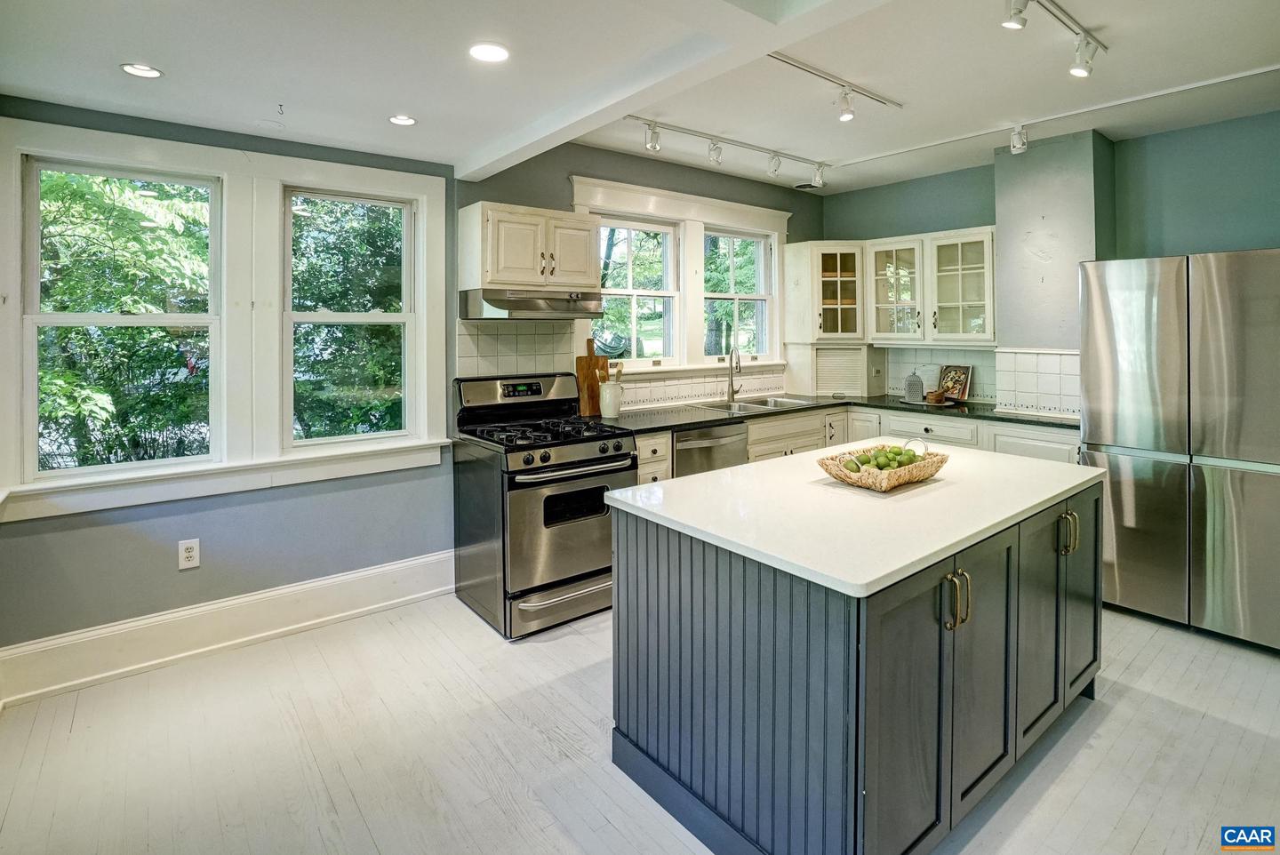 2425 JEFFERSON PARK AVE, CHARLOTTESVILLE, Virginia 22903, 6 Bedrooms Bedrooms, ,3 BathroomsBathrooms,Residential,For sale,2425 JEFFERSON PARK AVE,665068 MLS # 665068