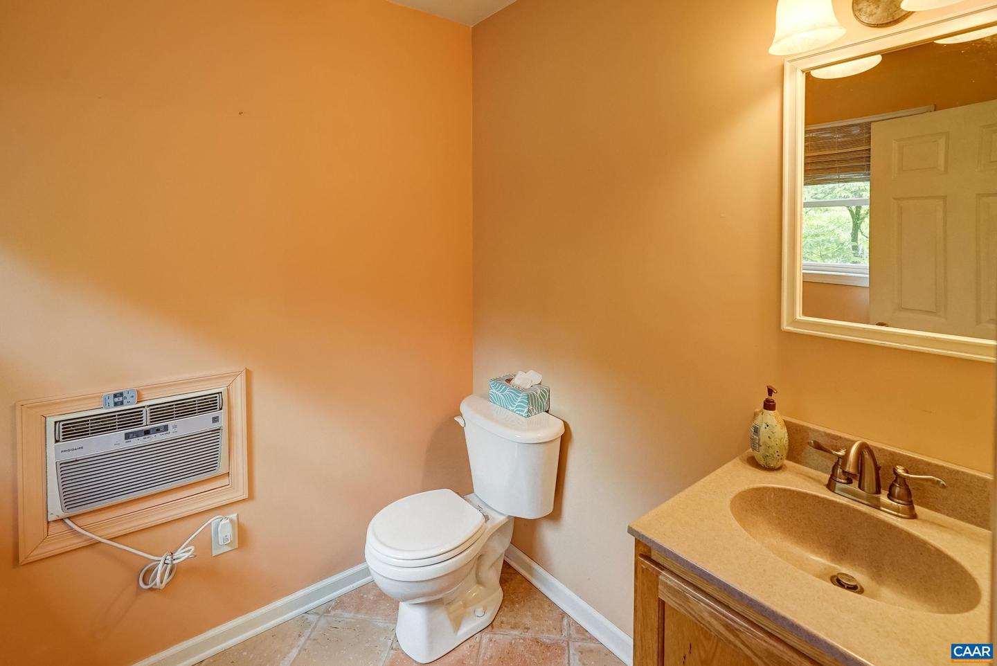 2425 JEFFERSON PARK AVE, CHARLOTTESVILLE, Virginia 22903, 6 Bedrooms Bedrooms, ,3 BathroomsBathrooms,Residential,For sale,2425 JEFFERSON PARK AVE,665068 MLS # 665068
