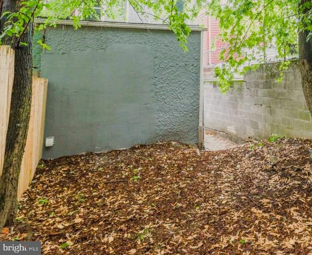 1531 U ST SE, WASHINGTON, District Of Columbia 20020, 2 Bedrooms Bedrooms, ,1 BathroomBathrooms,Residential,For sale,1531 U ST SE,DCDC2203054 MLS # DCDC2203054