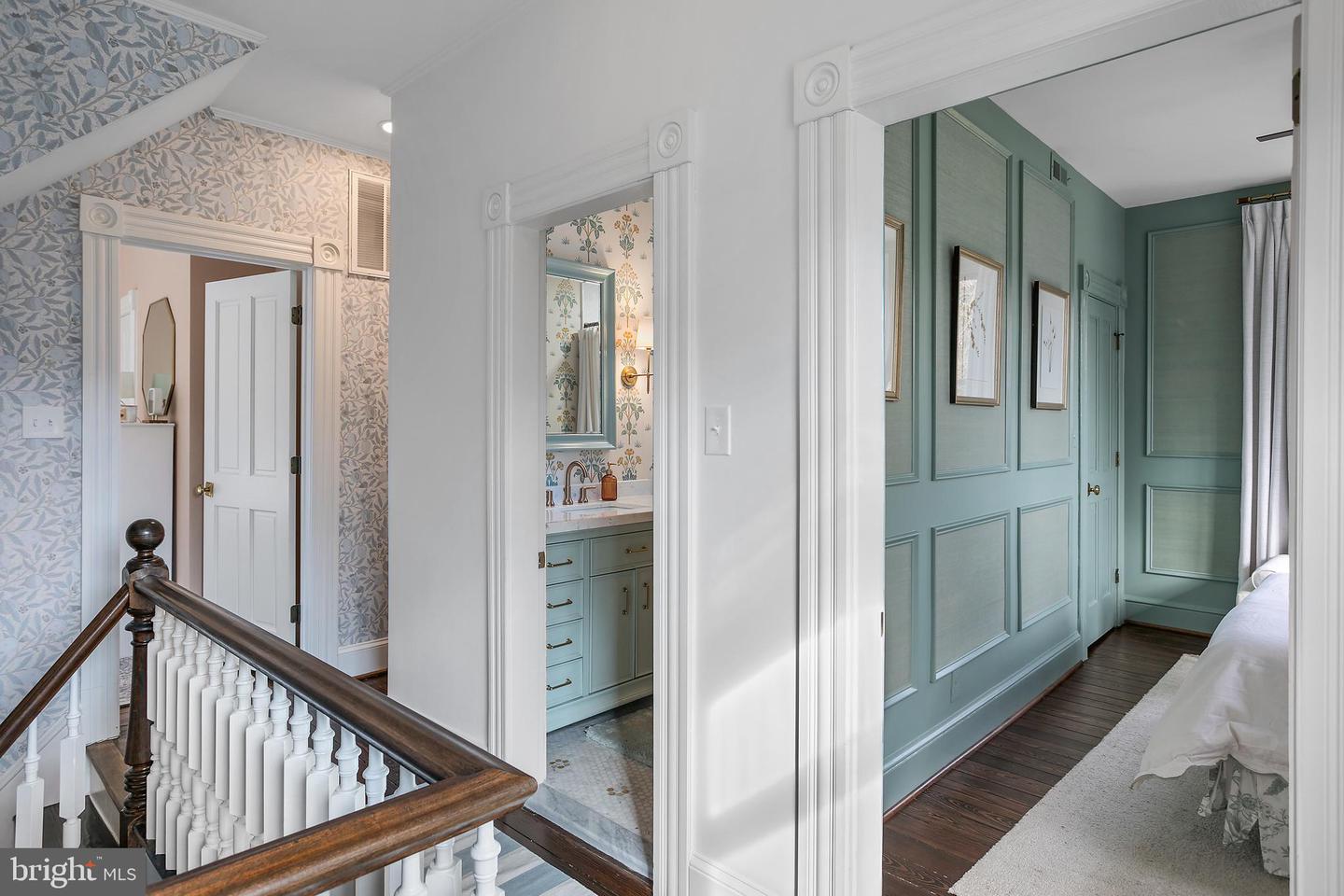1506 N NICHOLAS ST, ARLINGTON, Virginia 22205, 4 Bedrooms Bedrooms, ,2 BathroomsBathrooms,Residential,For sale,1506 N NICHOLAS ST,VAAR2058380 MLS # VAAR2058380