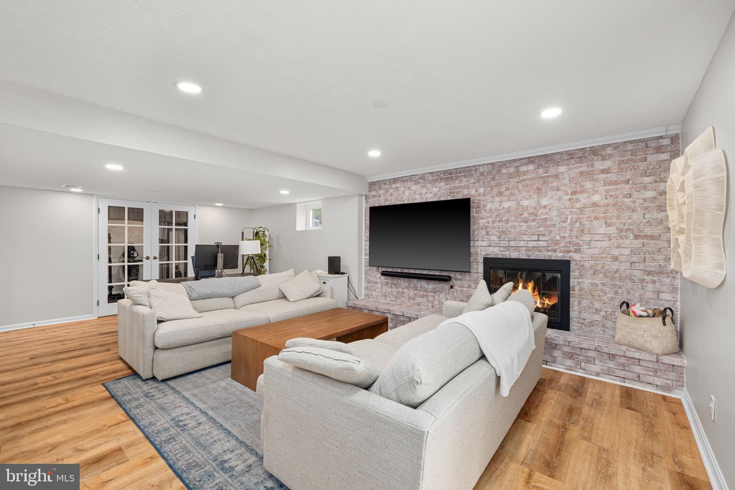 4301 IVANHOE PL, ALEXANDRIA, Virginia 22304, 4 Bedrooms Bedrooms, ,3 BathroomsBathrooms,Residential,For sale,4301 IVANHOE PL,VAAX2045830 MLS # VAAX2045830