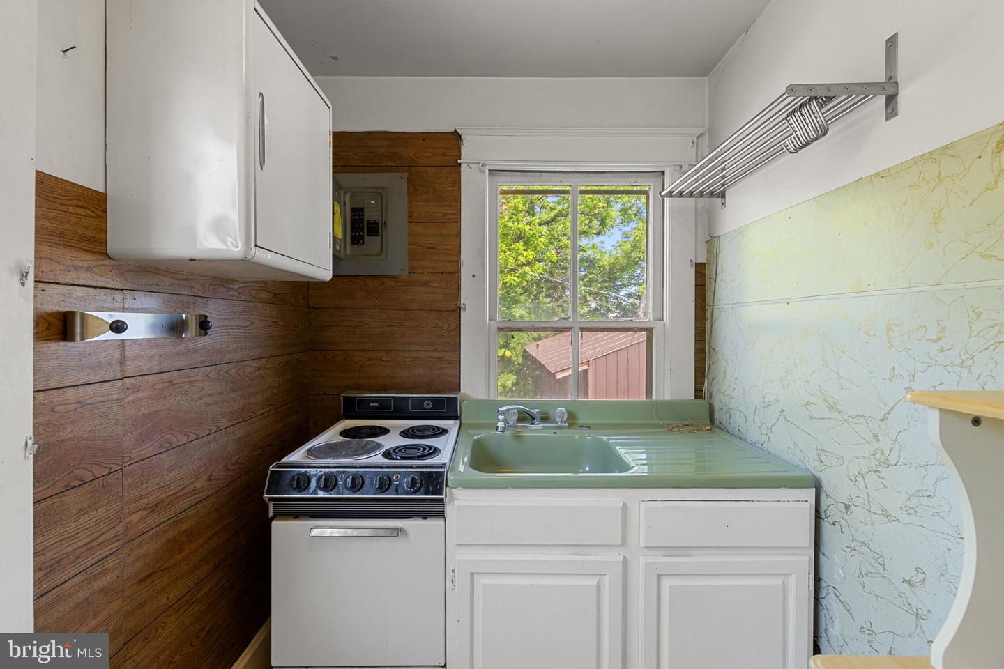 410 N WEST ST, CULPEPER, Virginia 22701, 3 Bedrooms Bedrooms, ,3 BathroomsBathrooms,Residential,For sale,410 N WEST ST,VACU2010698 MLS # VACU2010698