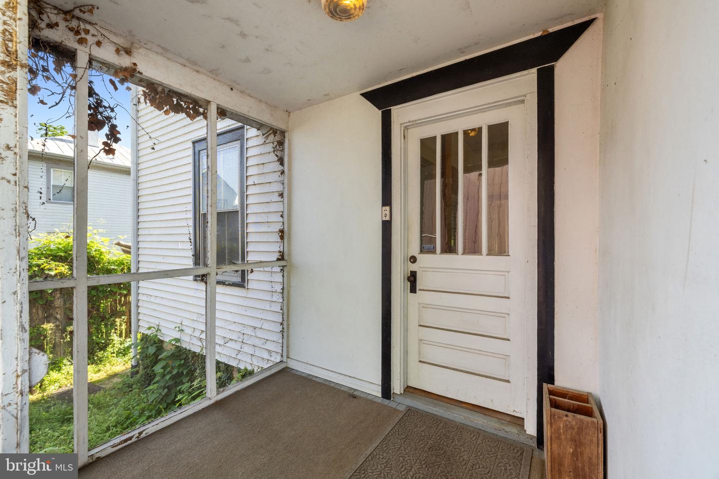 410 N WEST ST, CULPEPER, Virginia 22701, 3 Bedrooms Bedrooms, ,3 BathroomsBathrooms,Residential,For sale,410 N WEST ST,VACU2010698 MLS # VACU2010698