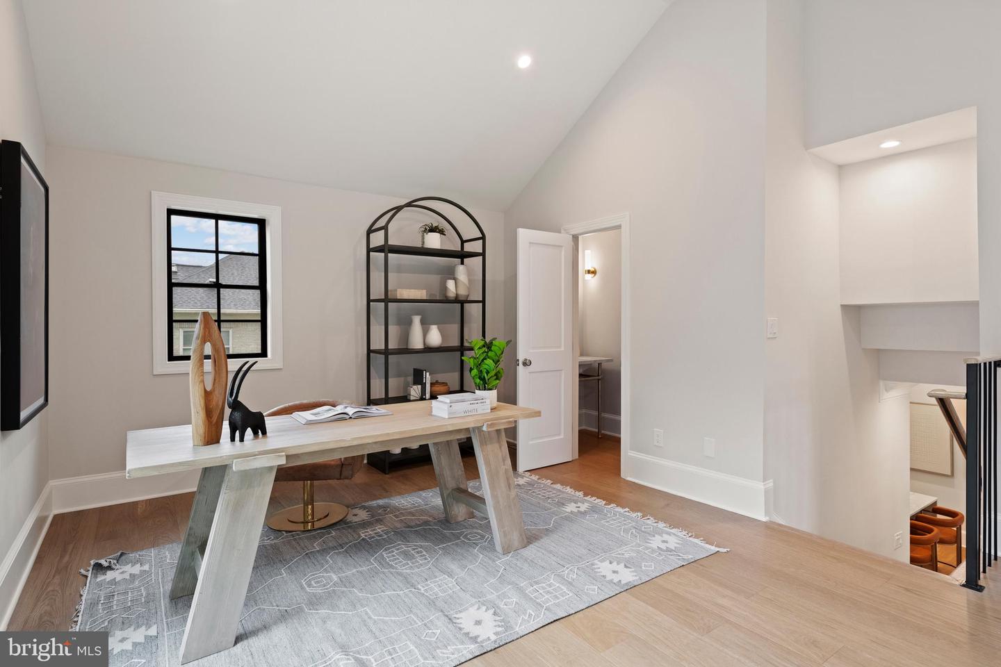 5376 28TH ST NW, WASHINGTON, District Of Columbia 20015, 5 Bedrooms Bedrooms, ,4 BathroomsBathrooms,Residential,For sale,5376 28TH ST NW,DCDC2203136 MLS # DCDC2203136
