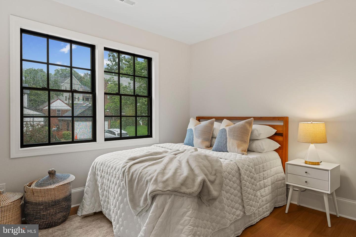 5376 28TH ST NW, WASHINGTON, District Of Columbia 20015, 5 Bedrooms Bedrooms, ,4 BathroomsBathrooms,Residential,For sale,5376 28TH ST NW,DCDC2203136 MLS # DCDC2203136