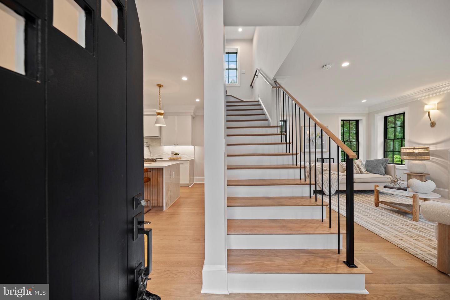 5376 28TH ST NW, WASHINGTON, District Of Columbia 20015, 5 Bedrooms Bedrooms, ,4 BathroomsBathrooms,Residential,For sale,5376 28TH ST NW,DCDC2203136 MLS # DCDC2203136