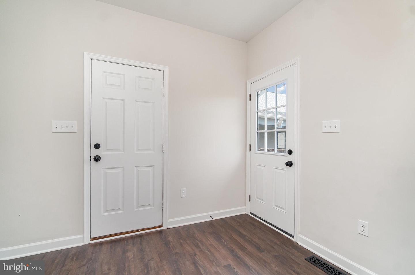 11966 BLUEGRASS CT, NOKESVILLE, Virginia 20181, 4 Bedrooms Bedrooms, ,2 BathroomsBathrooms,Residential,For sale,11966 BLUEGRASS CT,VAPW2095844 MLS # VAPW2095844