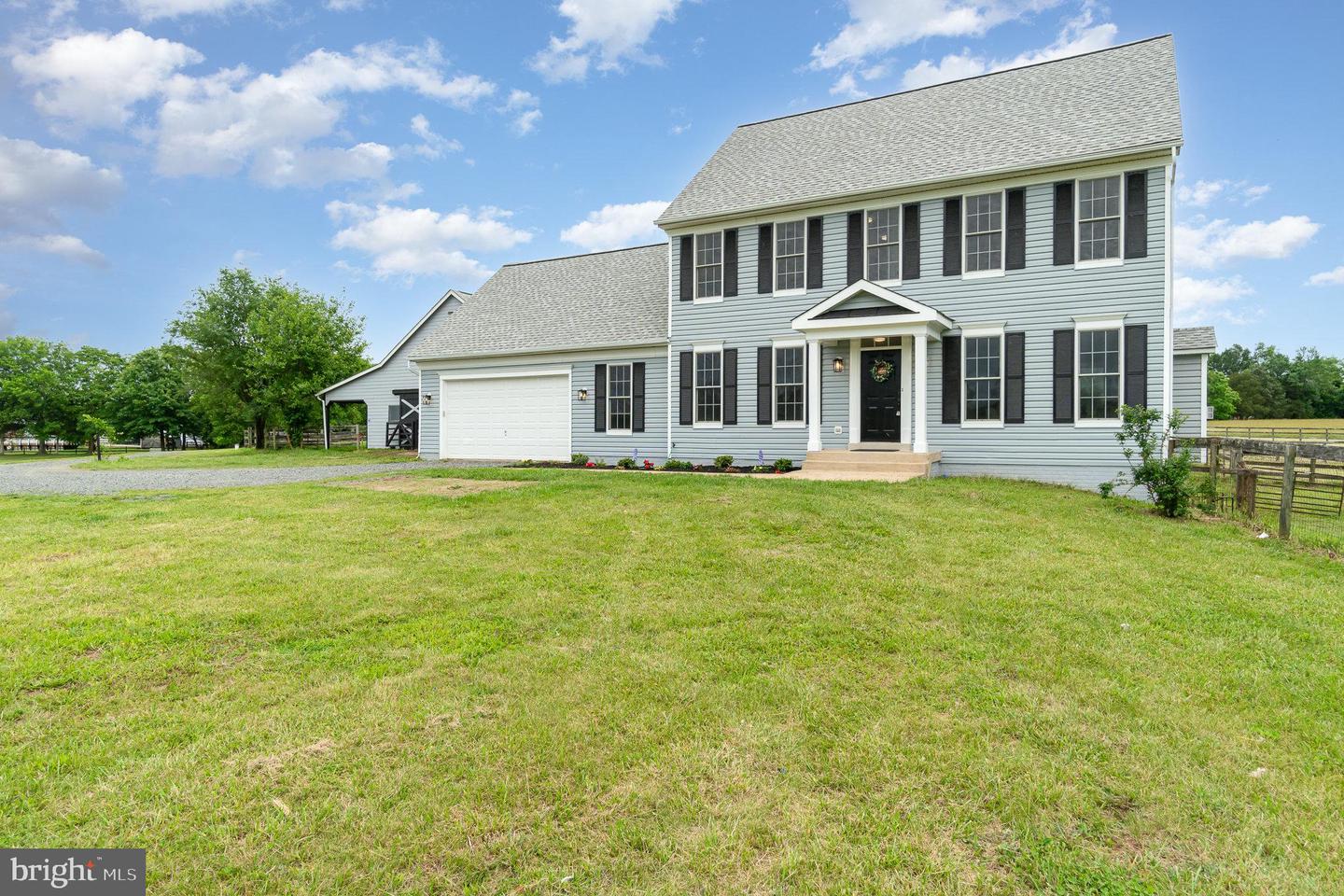 11966 BLUEGRASS CT, NOKESVILLE, Virginia 20181, 4 Bedrooms Bedrooms, ,2 BathroomsBathrooms,Residential,For sale,11966 BLUEGRASS CT,VAPW2095844 MLS # VAPW2095844