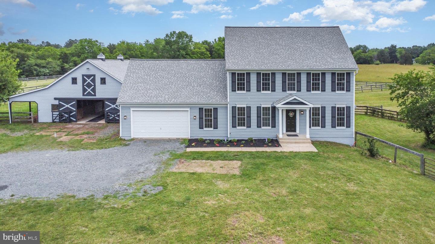 11966 BLUEGRASS CT, NOKESVILLE, Virginia 20181, 4 Bedrooms Bedrooms, ,2 BathroomsBathrooms,Residential,For sale,11966 BLUEGRASS CT,VAPW2095844 MLS # VAPW2095844