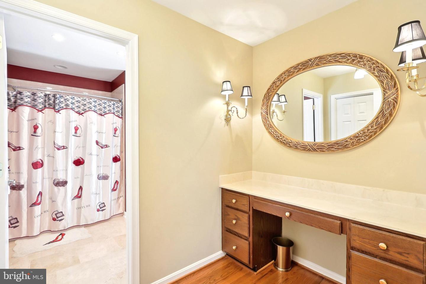 7951 KELLY ANN CT, FAIRFAX STATION, Virginia 22039, 5 Bedrooms Bedrooms, ,5 BathroomsBathrooms,Residential,For sale,7951 KELLY ANN CT,VAFX2244152 MLS # VAFX2244152